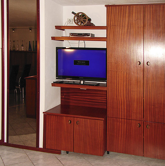 Apartments Bikin, Brela - tv