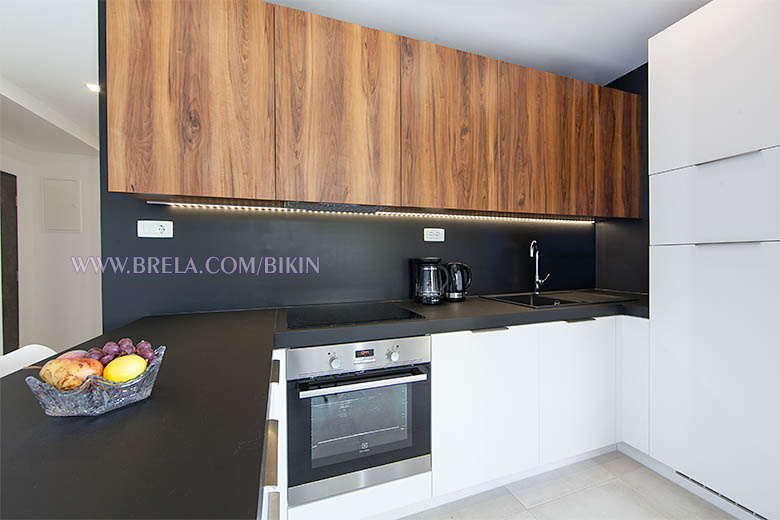 Apartments Bikin, Brela - kitchen