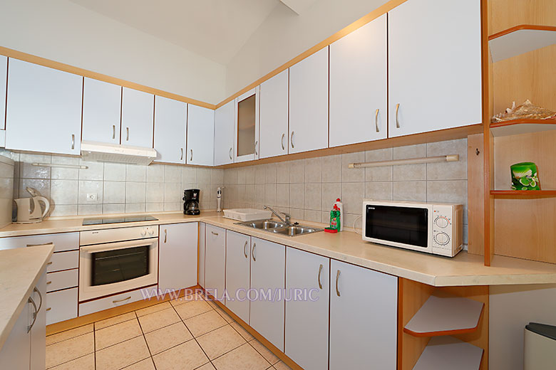 apartments Juri, Brela - kitchen