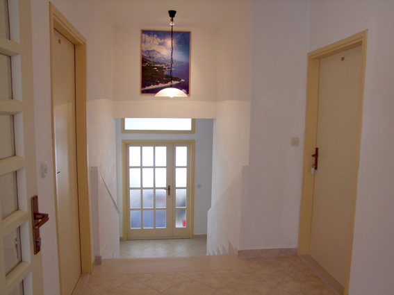 hall in house Lorenco