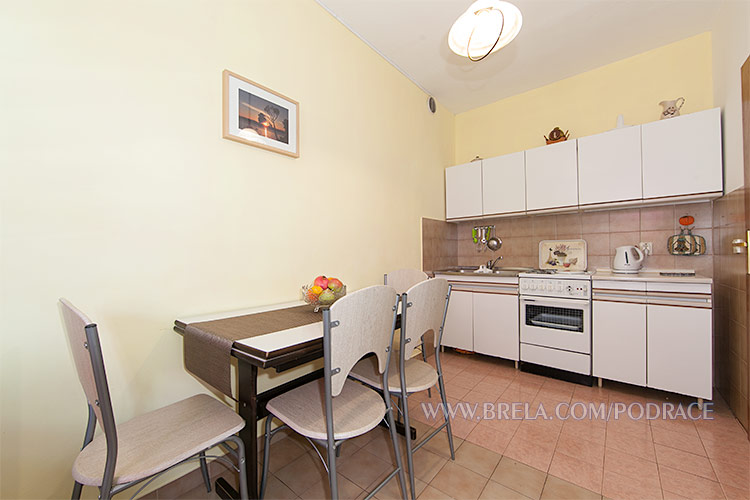 apartments Podrae, Brela - Neven & Dubravko Šoši, dining room, kitchen