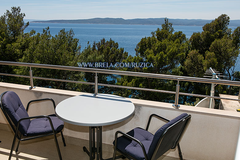 apartments Ruica ami, Brela - terrace with sea view