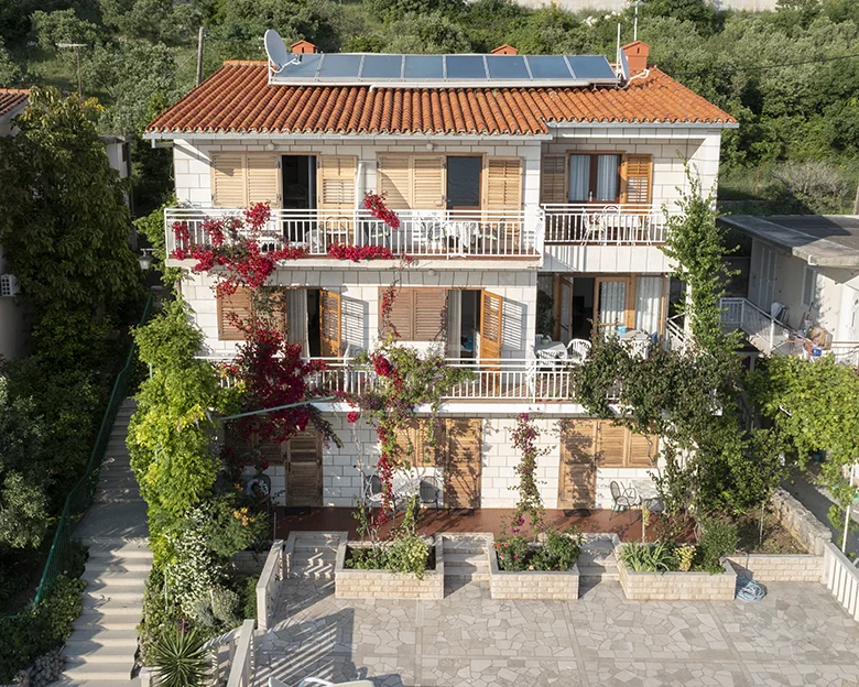 Apartments Villa Ambasador, Brela - aerial view of house