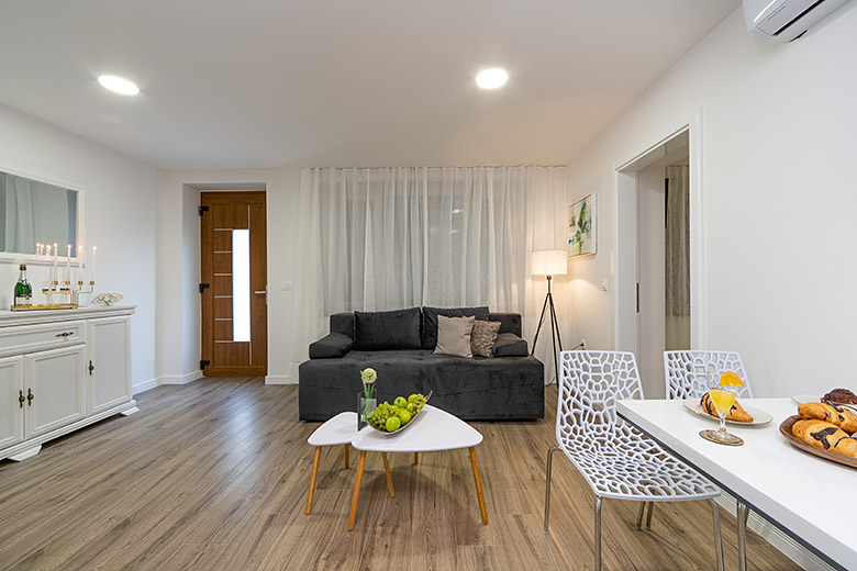 Villa Amore apartments, Brela - living room