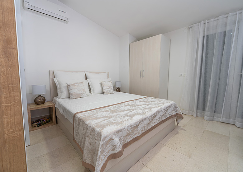 Villa Amore apartments, Brela - bedroom