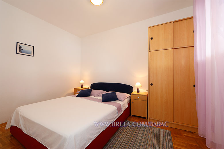 apartments Barač, Brela - bedroom
