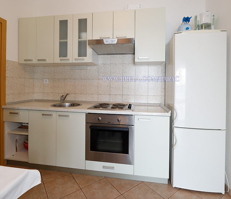 apartments Barač, Brela - kitchen