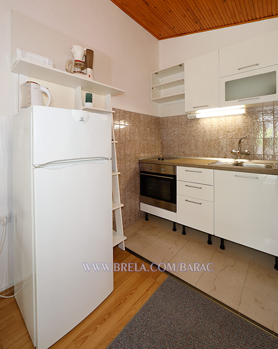 apartments Barač, Brela - kitchen