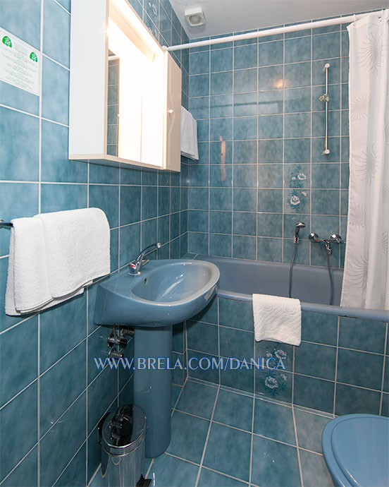apartments Danica, Brela - bathroom