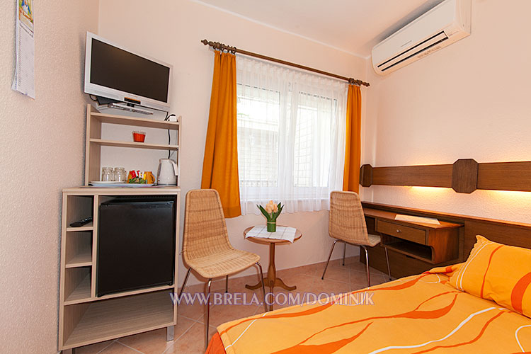 Apartments dominik, Marianne Novak, Brela - bedroom