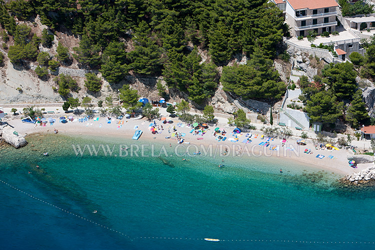 Apartments Dragutin, Brela - beach