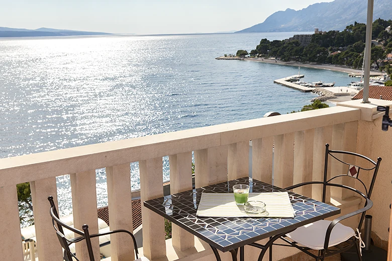 balcony with sea view