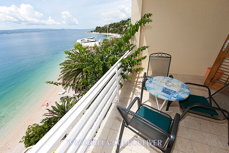 balcony with sea view