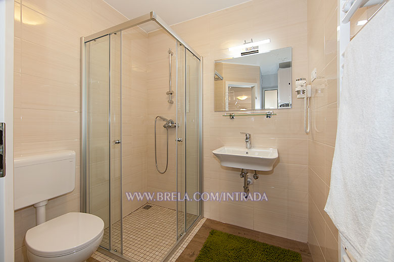 apartments Intrada, Brela - bathroom
