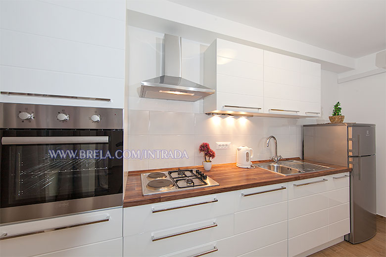 apartments Intrada, Brela - kitchen
