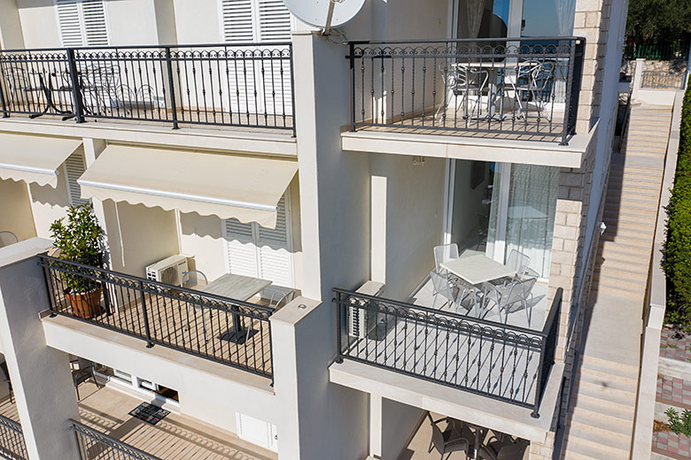 Apartments Marija, Brela - house, aerial view