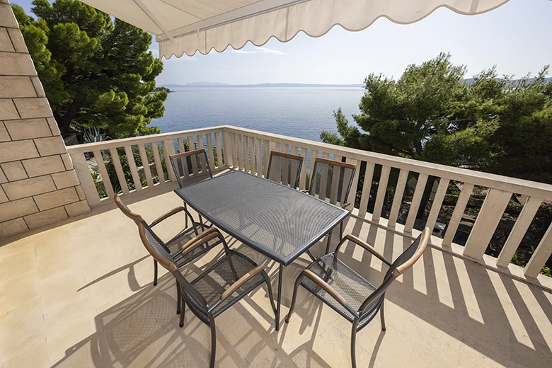 apartments Josipa, Brela - balcony with sea view