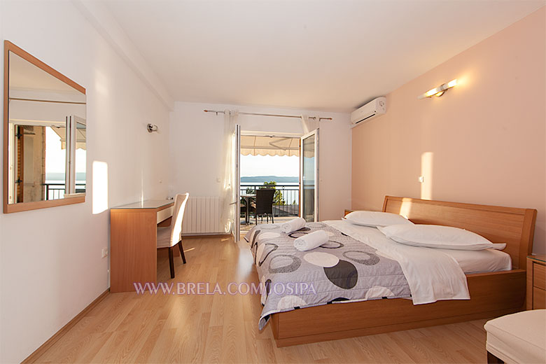 apartments Josipa, Brela - bedroom