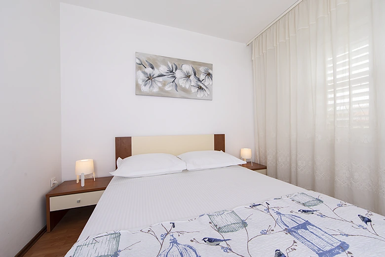 apartments Juričić, Brela - bedroom