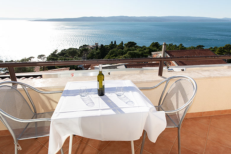 Apartments Kate, Brela - balcony with seaview