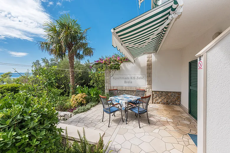 Apartments KiS Zelić, Brela - veranda with sea view, Balkon mit Meerblick