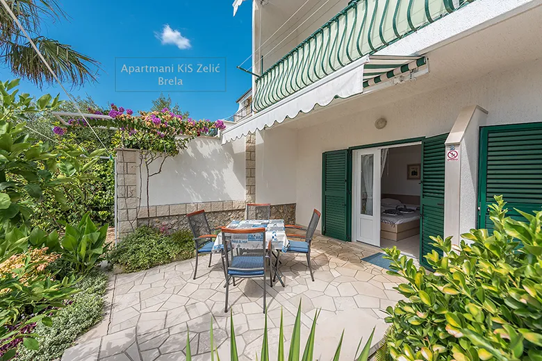 Apartments KiS Zelić, Brela - veranda with sea view, Balkon mit Meerblick