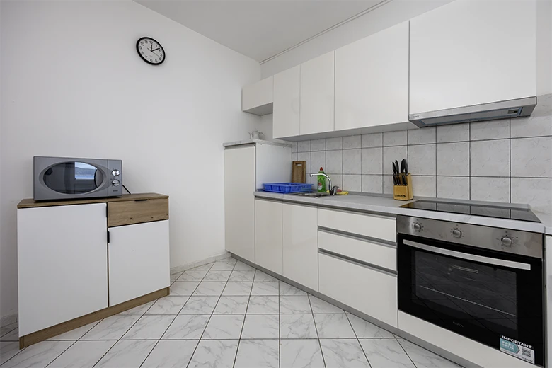 apartments Krolo, Brela - kitchen