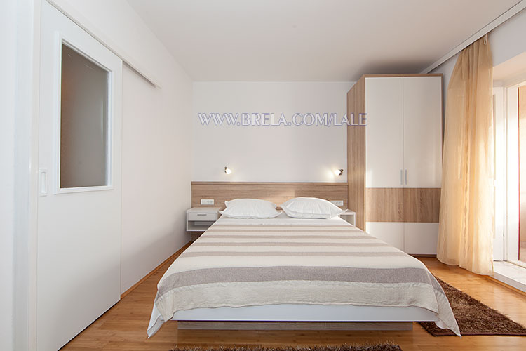 Apartments Lale, Dražen Filipović, Brela - bedroom