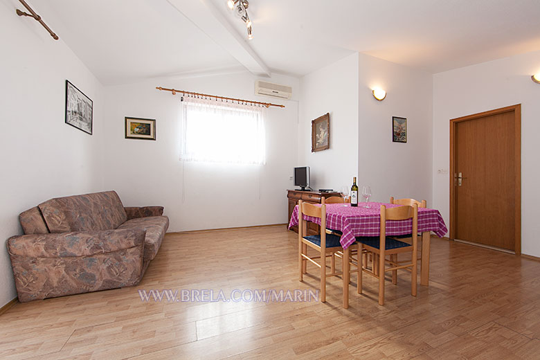 living room, dinning table