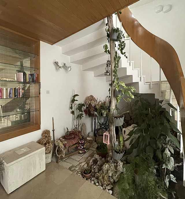 Villa Mediteran, Brela, detail - interior stairs