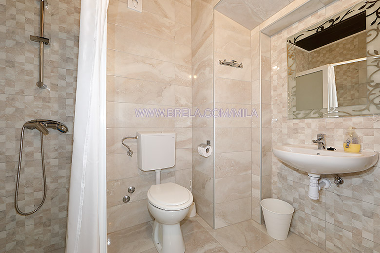 Apartments Mila, Brela - bathroom