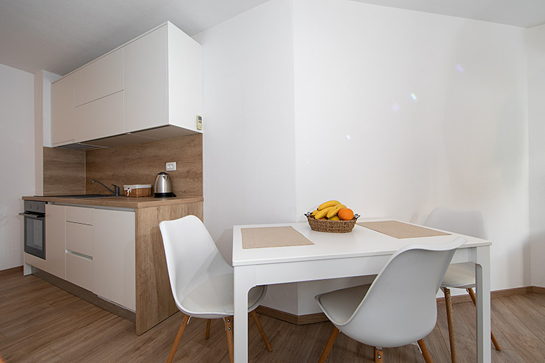 Apartments Mili, Brela - dining room