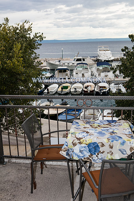 Apartments Nona, Brela - balcony with sea view