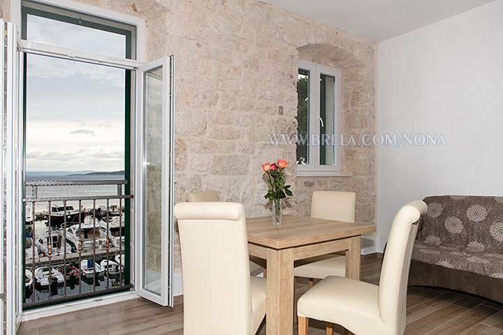 apartments Nona, Brela Soline - balcony with sea view