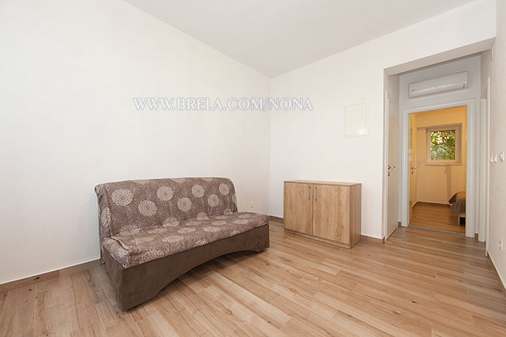apartments Nona, Brela Soline - living room