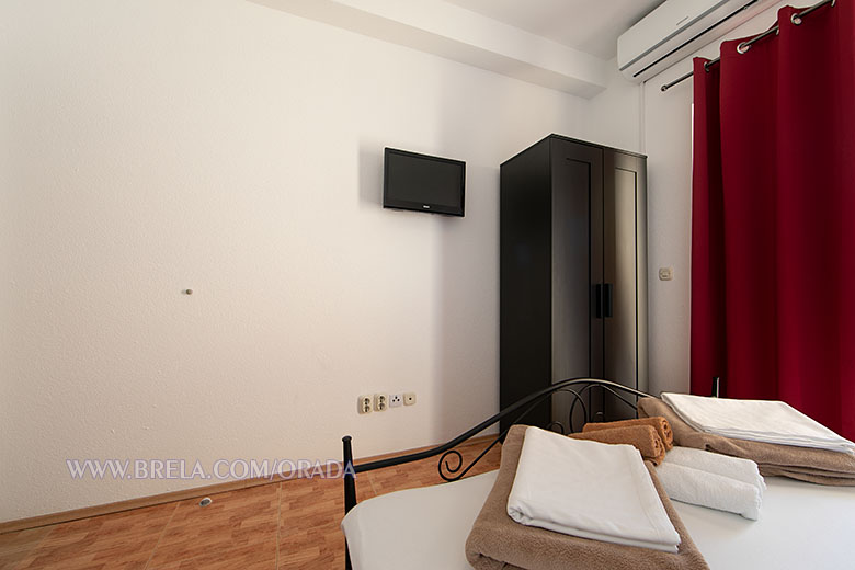 Apartments Orada, Brela - bedroom