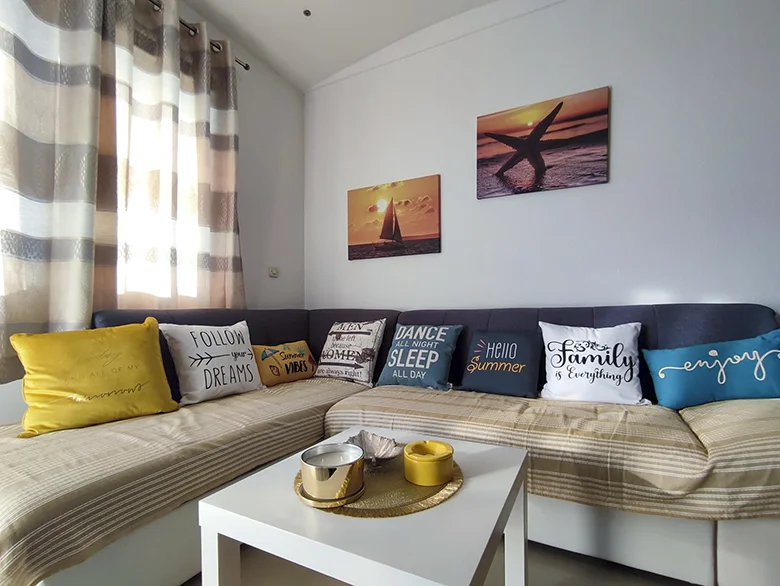 Apartments Orada, Brela - living room