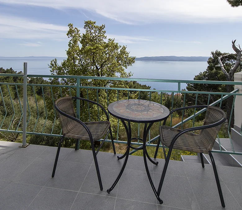 Apartments Petar, Brela - balcony with seaview