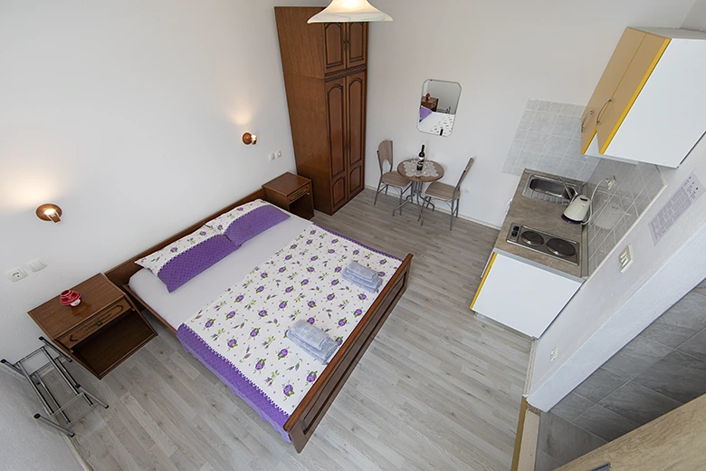 Apartments Petar, Brela - bedroom