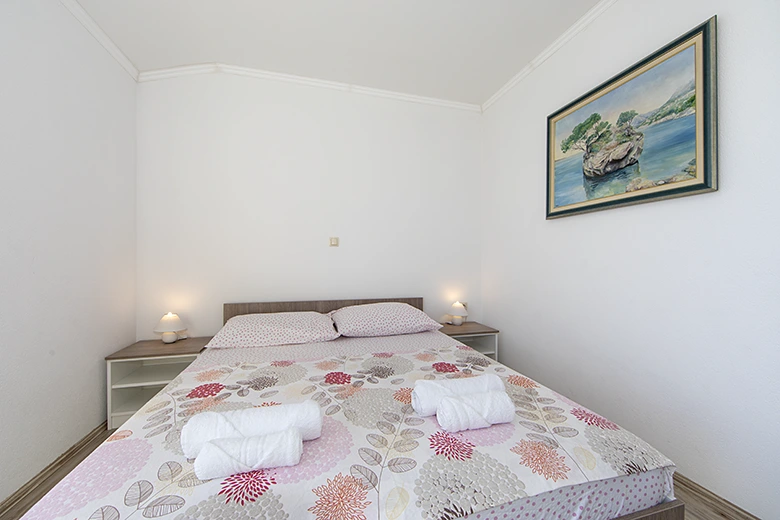 Apartments Petar, Brela - bedroom