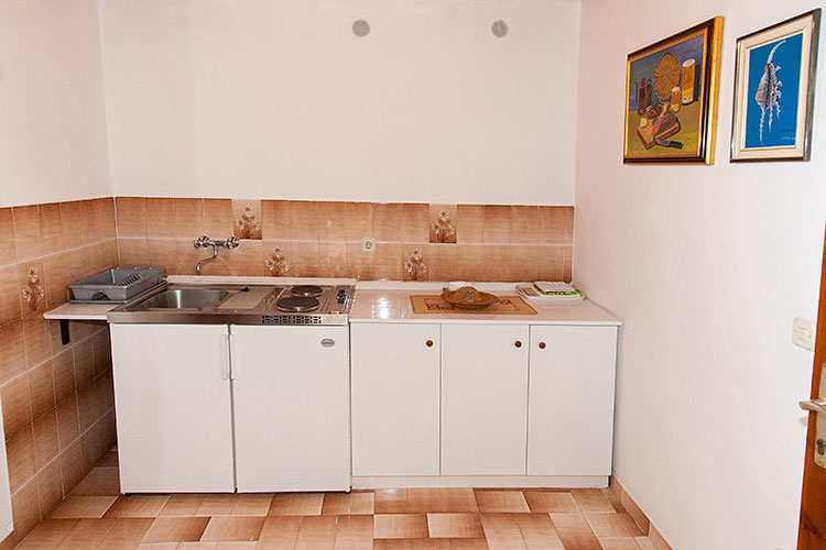 apartments Pikolo, Brela - kitchen