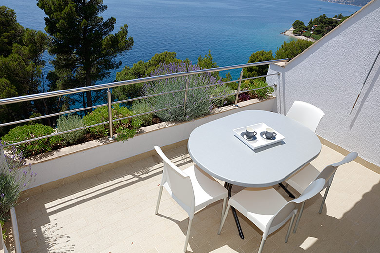 apartments Ruica, Brela - terrace with sea view