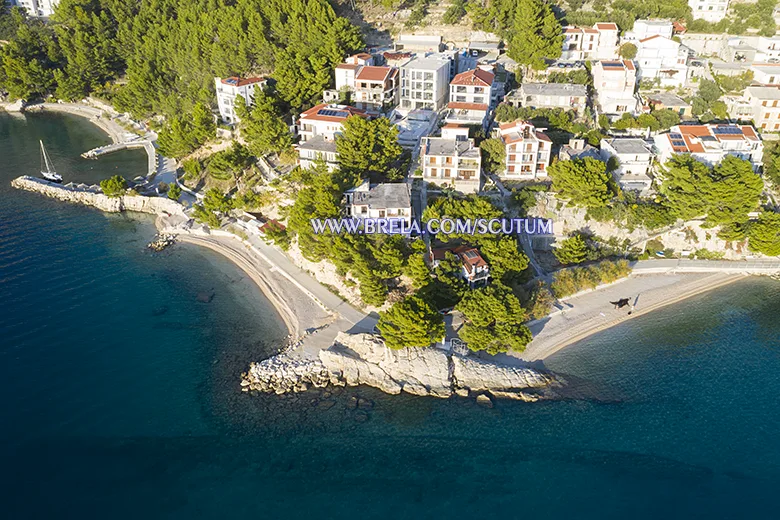 beach Brela Šćit aerial view
