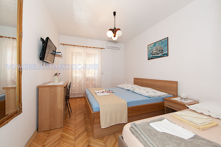 apartments Jure Šošić, Brela - bedroom