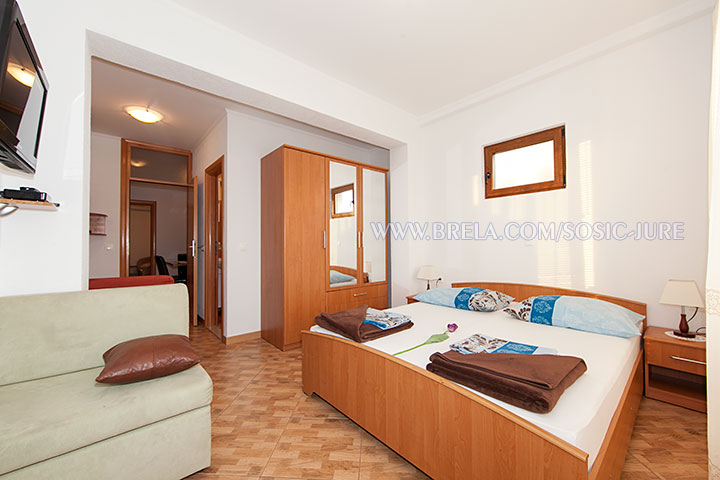 apartments Jure Šošić, Brela - first bedroom