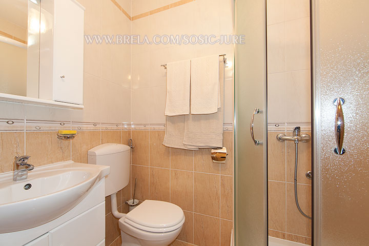 apartments Šošić, Brela - bathroom
