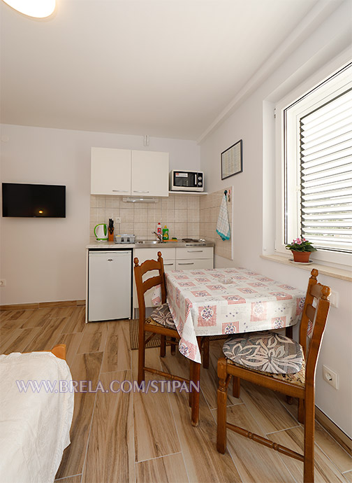 Apartments Stipan, Brela - dining room