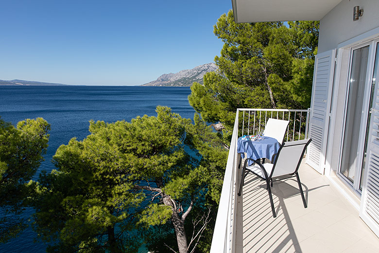 Apartments Villa Sunset, Brela - balcony with seaview