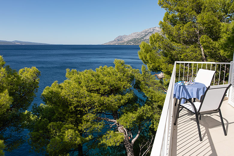 Apartments Villa Sunset, Brela - balcony with seaview