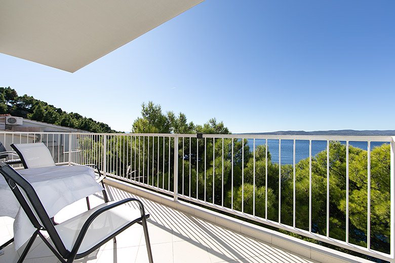 Apartments Villa Sunset, Brela - balcony with sea view